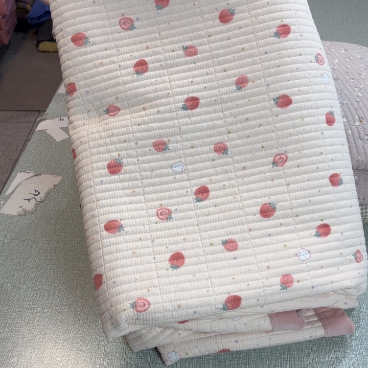 赵***牛全棉系列产品床盖