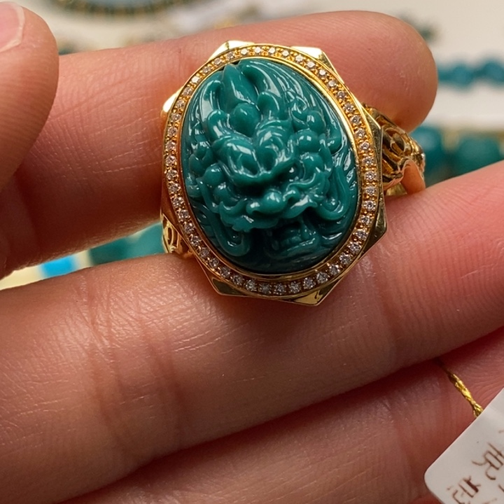 绿松石珠宝奇石18K金镶嵌