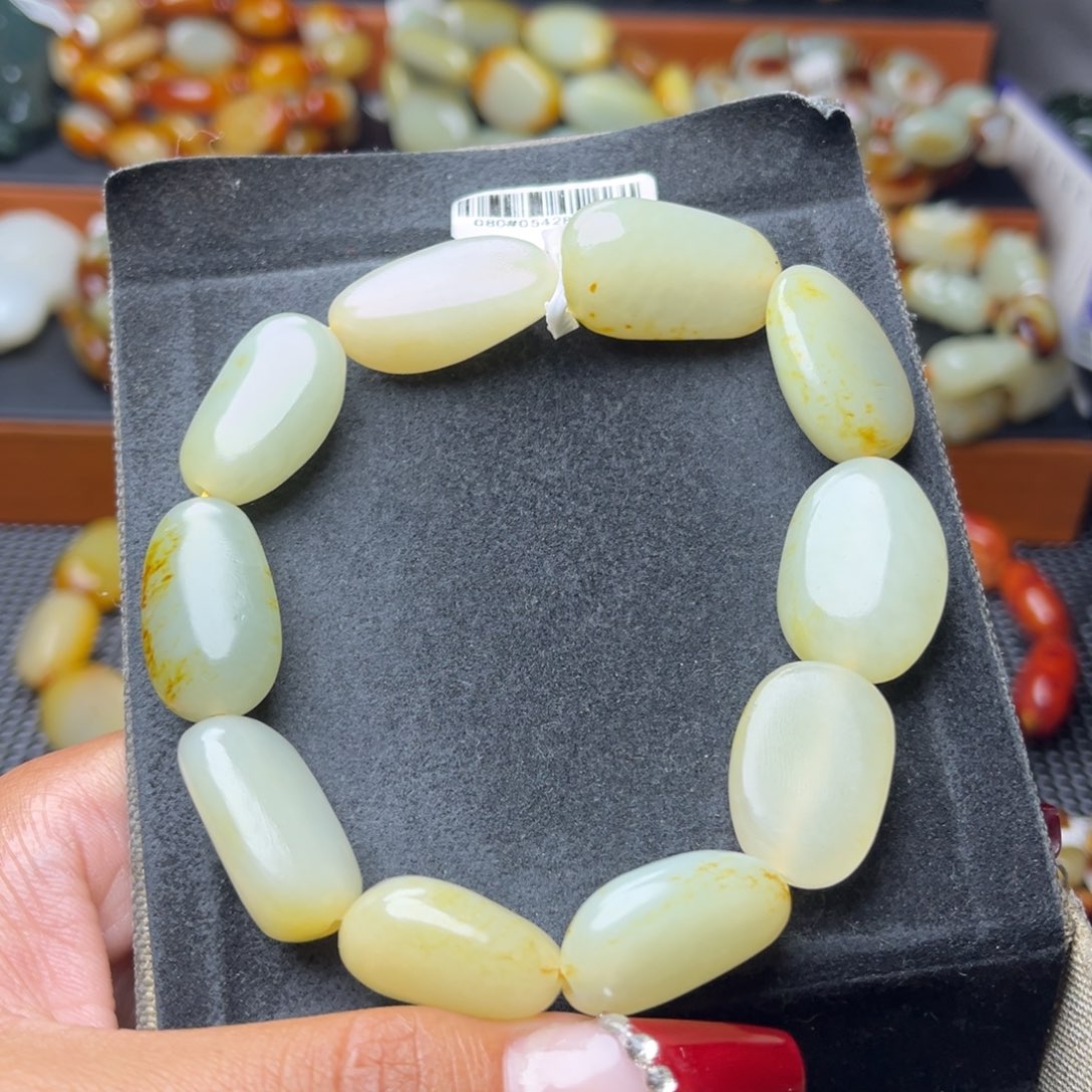 未镶嵌手串和田玉
