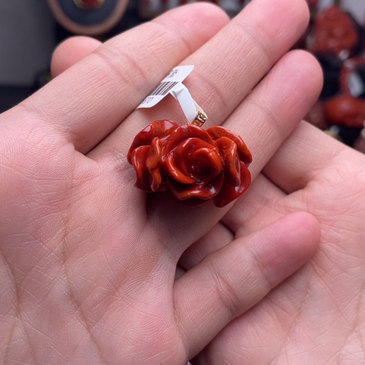 【闪购商品】18K金镶嵌牡丹花吊坠南红玛瑙