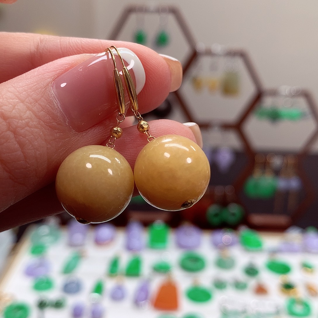 翡翠耳饰18K金镶嵌天然翡翠