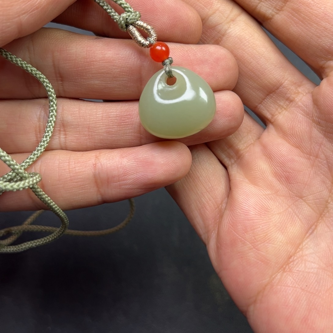 和田玉颈饰未镶嵌多样性钢板料女士包包