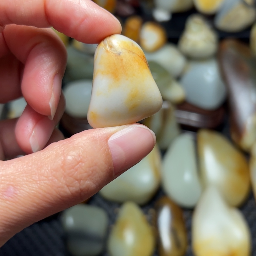 和田玉（青玉）未镶嵌37