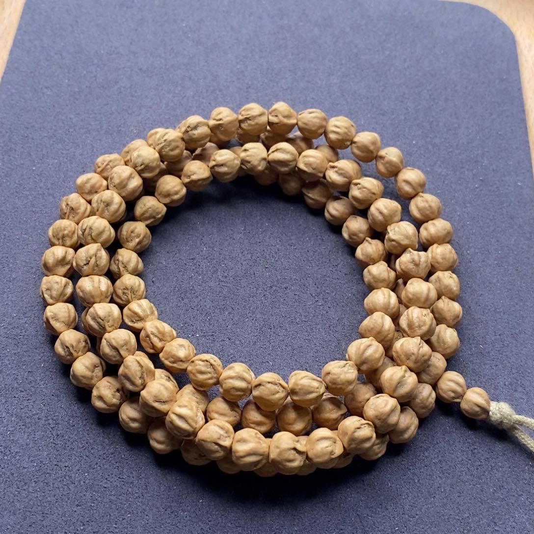 柏香籽/百香籽吊坠万**?