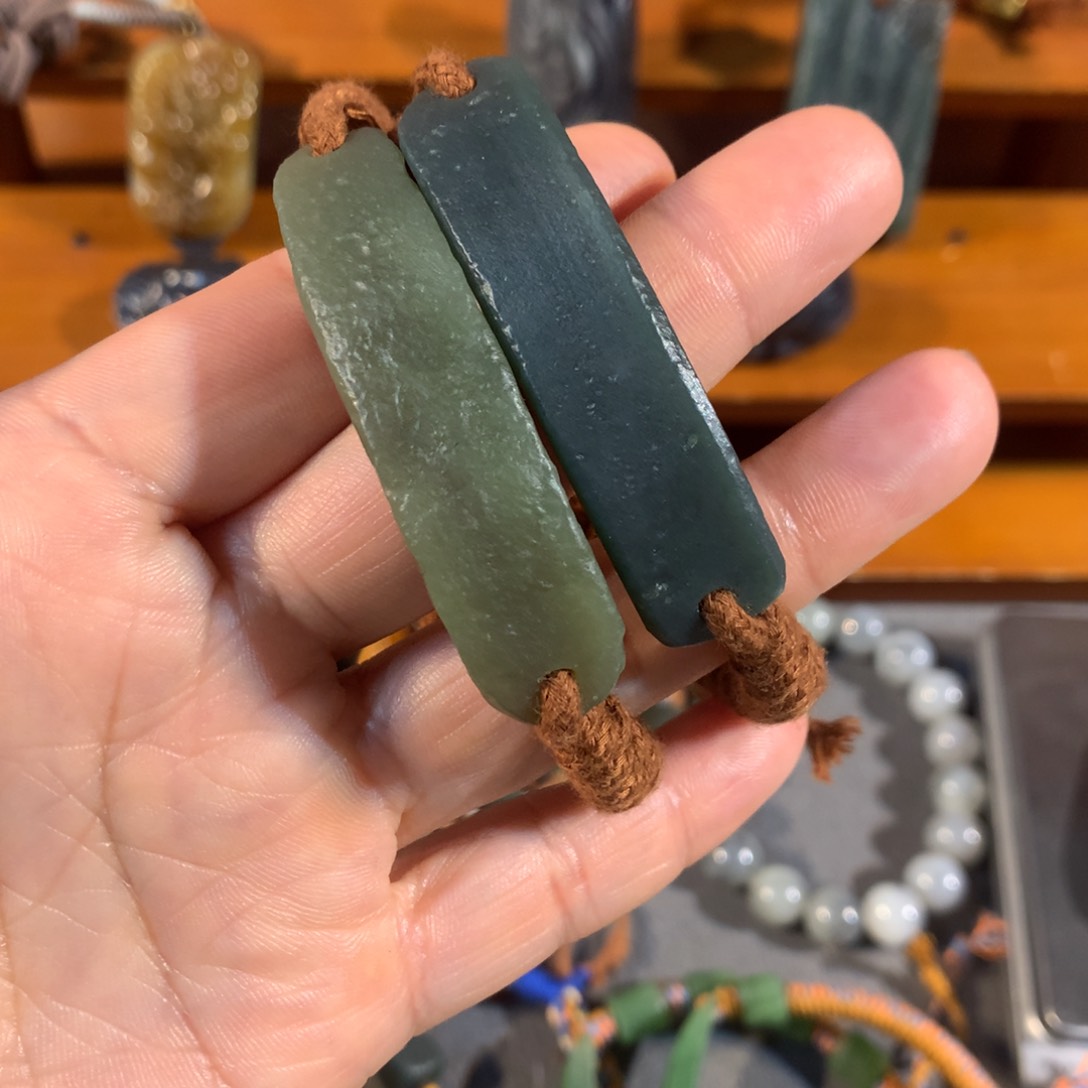 和田玉（糖玉）颈饰未镶嵌?*…
