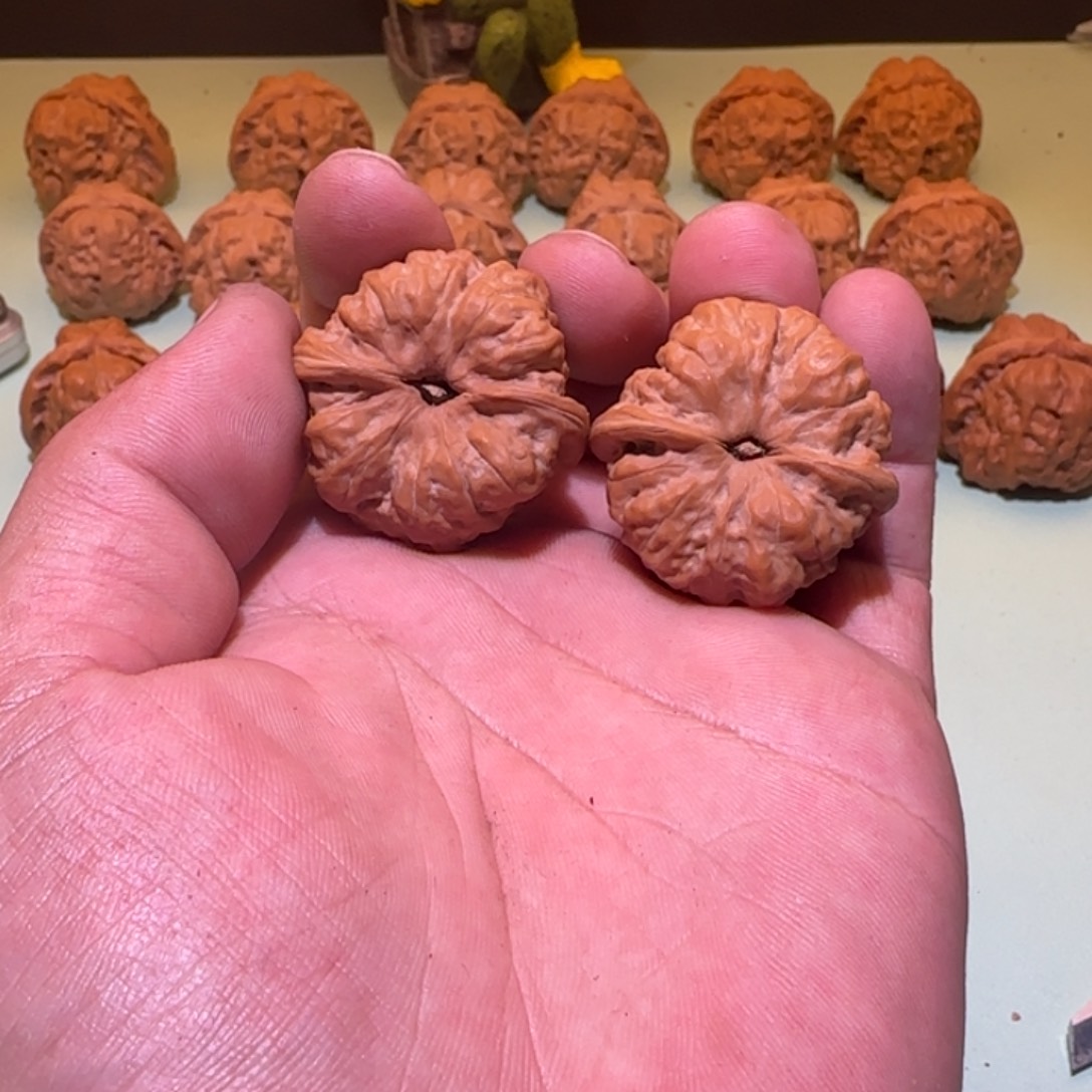 文玩核桃吊坠麦**福蛤蟆头36