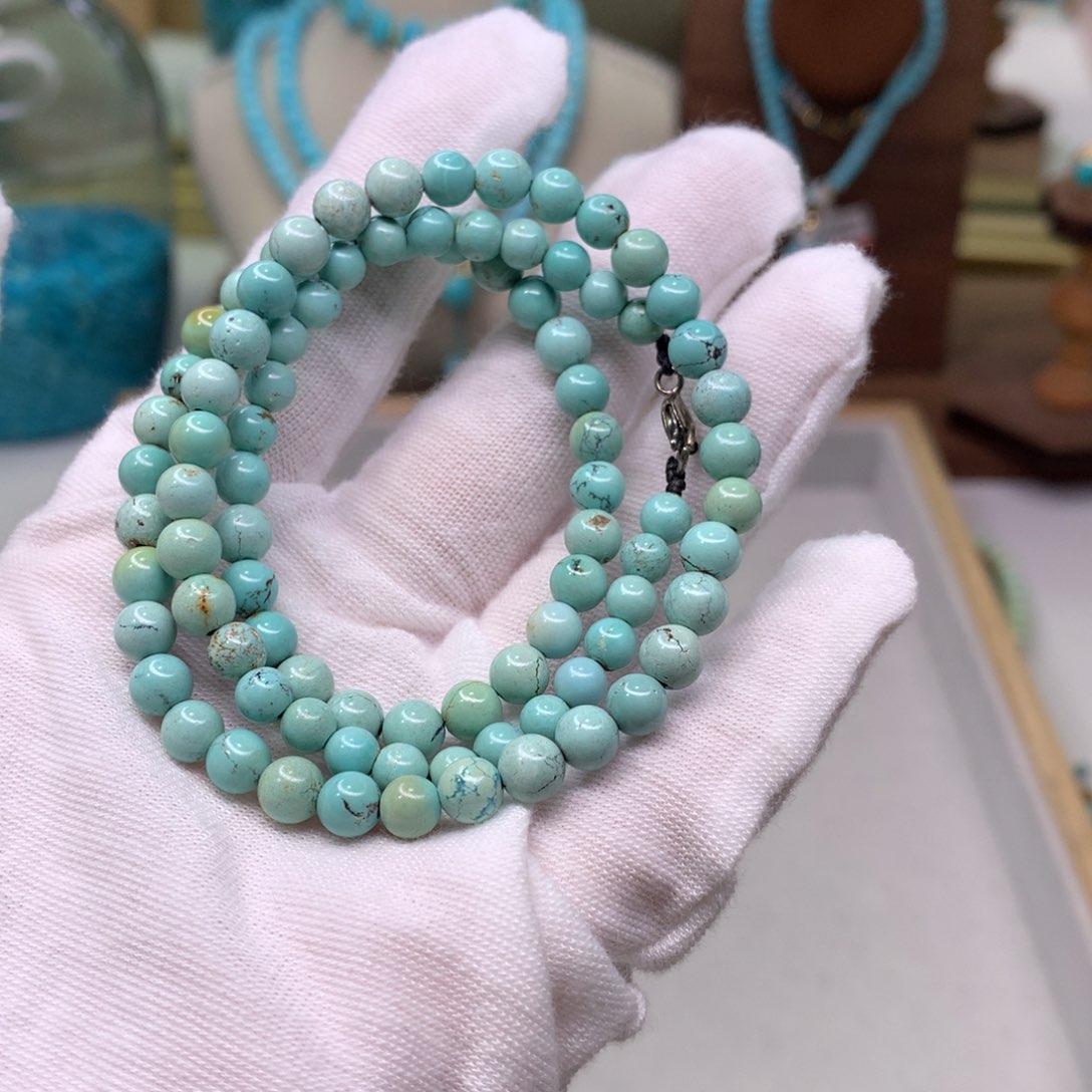 绿松石配饰未镶嵌