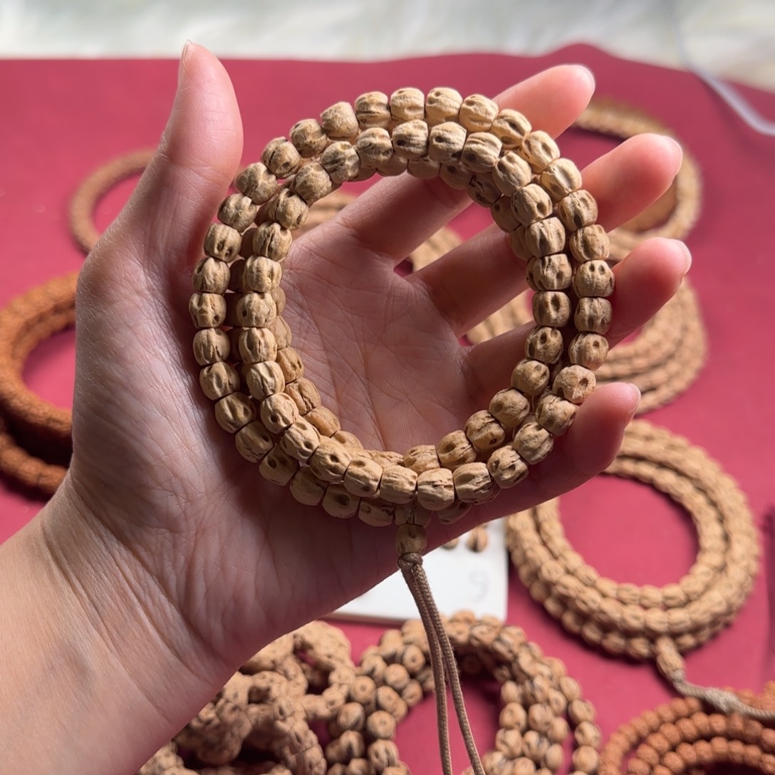 柏香籽/百香籽把件方块鬼