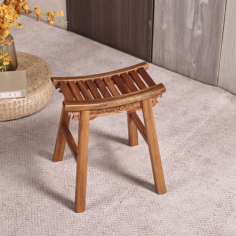 高版纯实木榫卯结构弯面客厅换鞋泡脚洗澡马鞍凳弯面小凳子