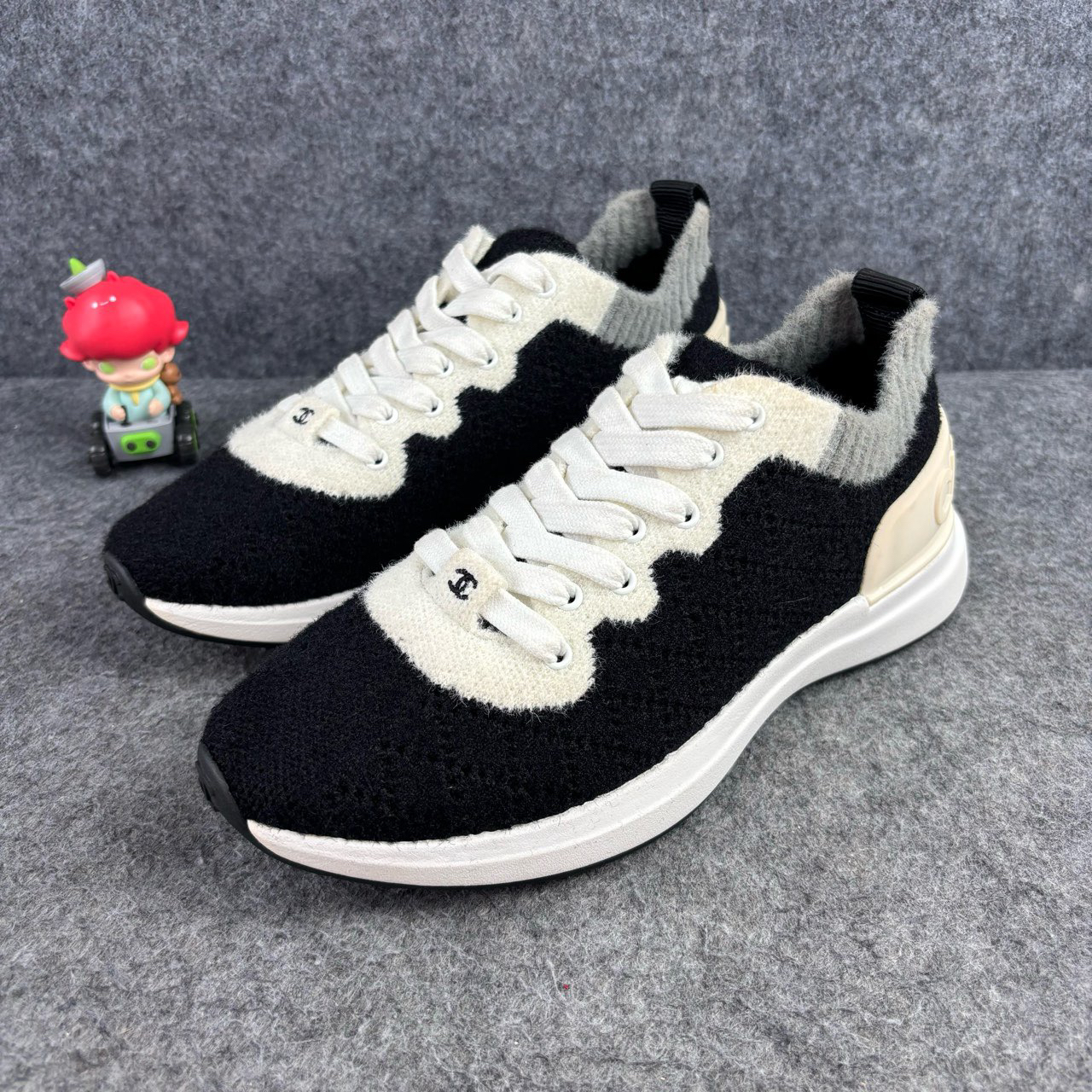 全新未使用 Chanel/香奈儿 黑白针织运动鞋 36码放置痕迹 YLP2078