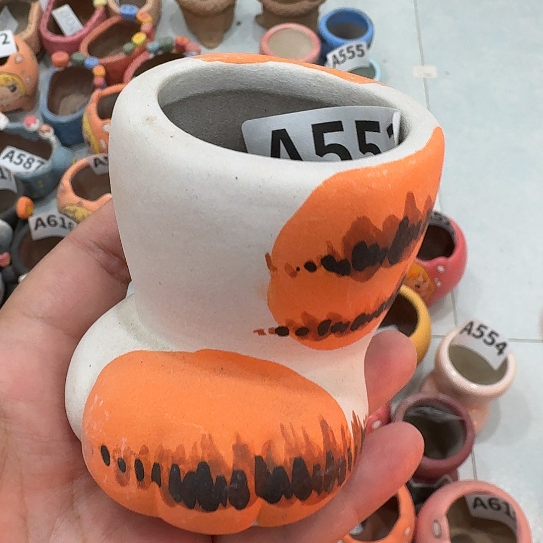 争青。手绘清仓花盆