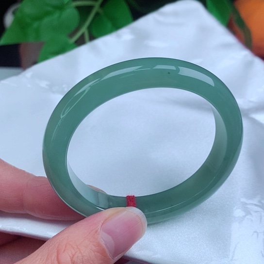 翡翠手镯未镶嵌   贵妃51