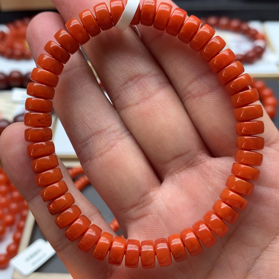南红玛瑙手链未镶嵌