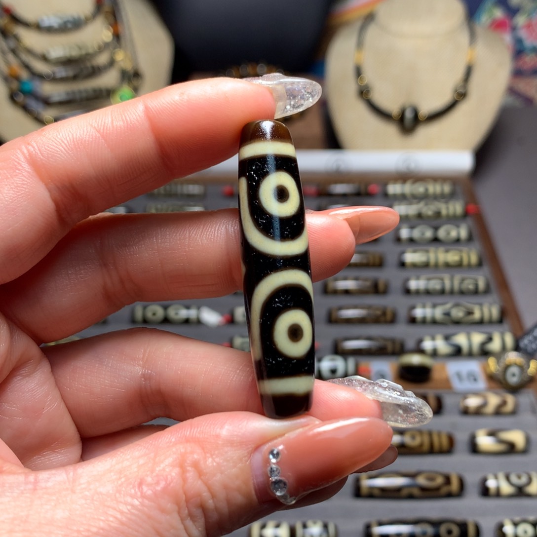 玛瑙/玉髓吊坠(赠链)未镶嵌舒*.