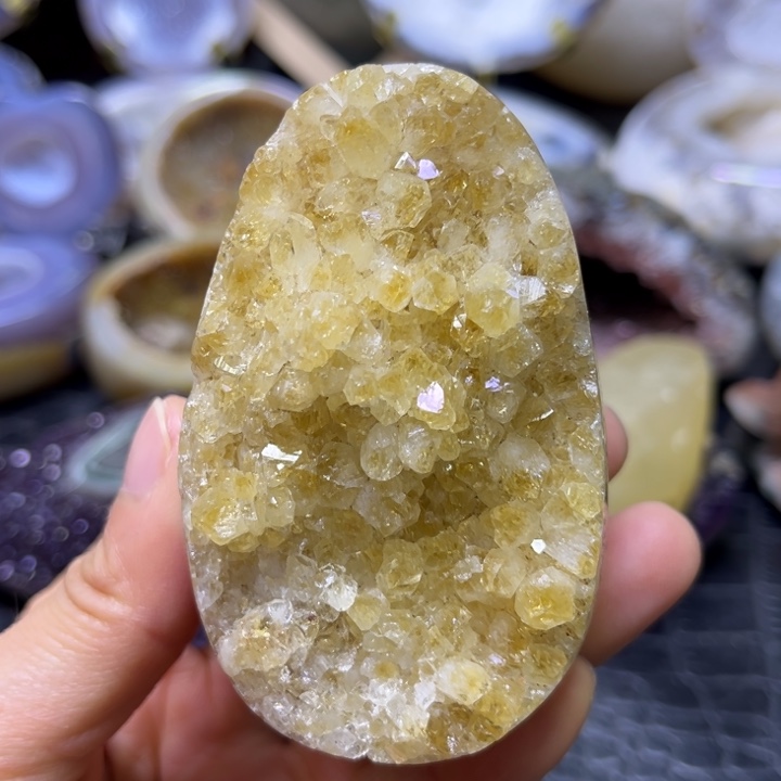未镶嵌珠宝半成品水晶