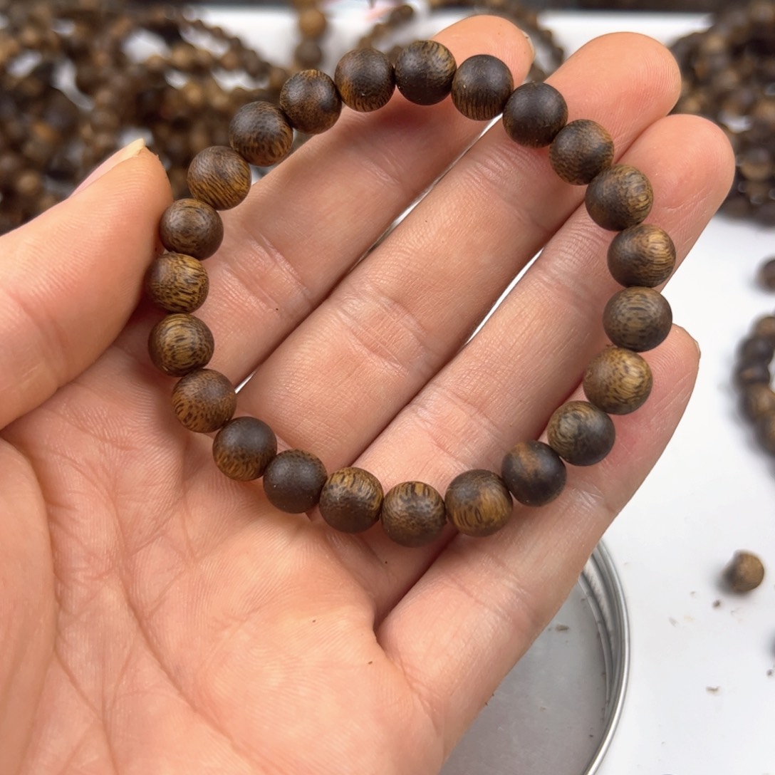 沉香手串阿*圆珠单圈8mm