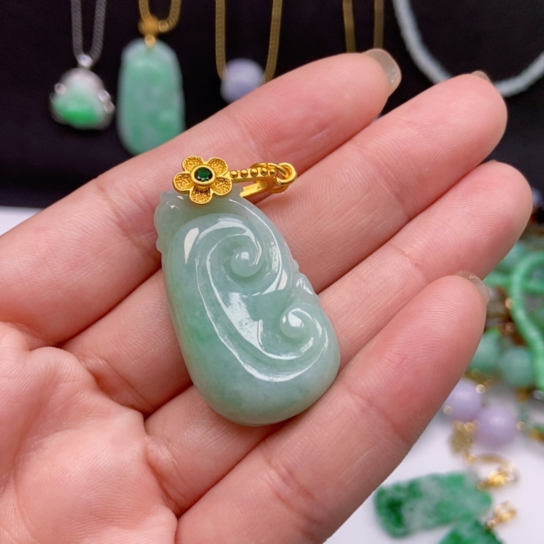 翡翠未镶嵌吊坠(不含链)