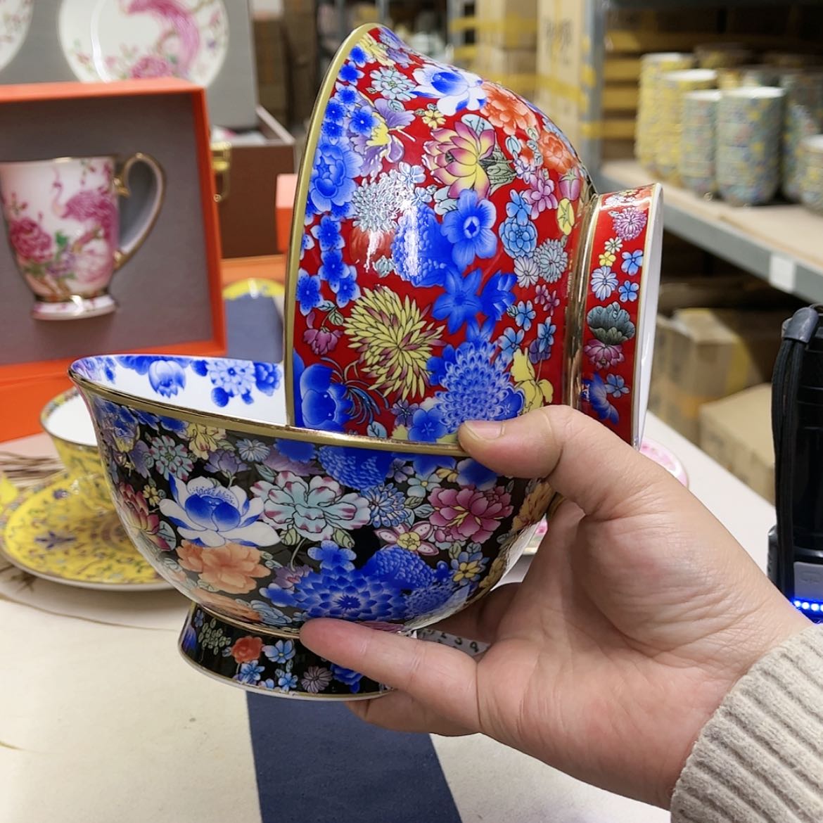 【闪购商品】骨瓷7英寸2混。。。。。。