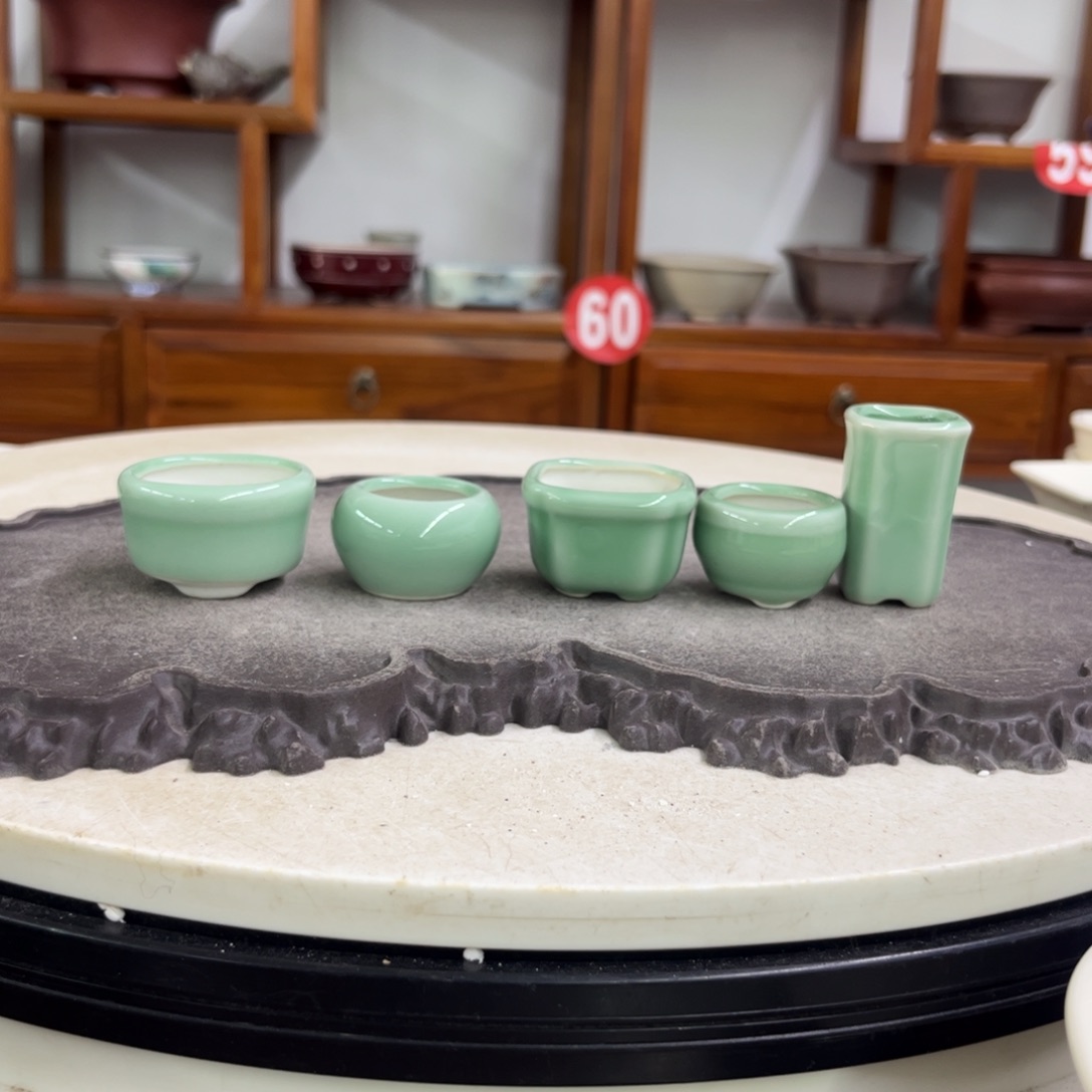 紫砂花盆瑕疵2/5，2/5。。。