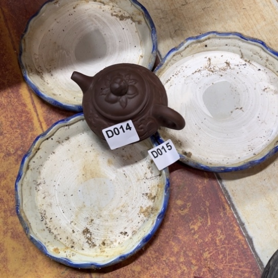 半***容陶瓷制品瑕疵处理一壶三碟