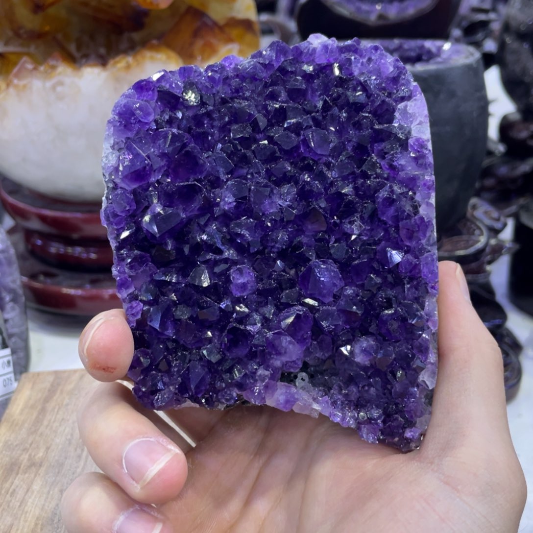 珠宝半成品未镶嵌水晶