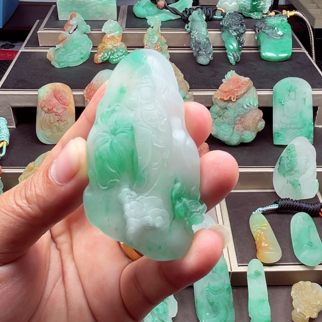 颈饰未镶嵌石英质玉色*定制