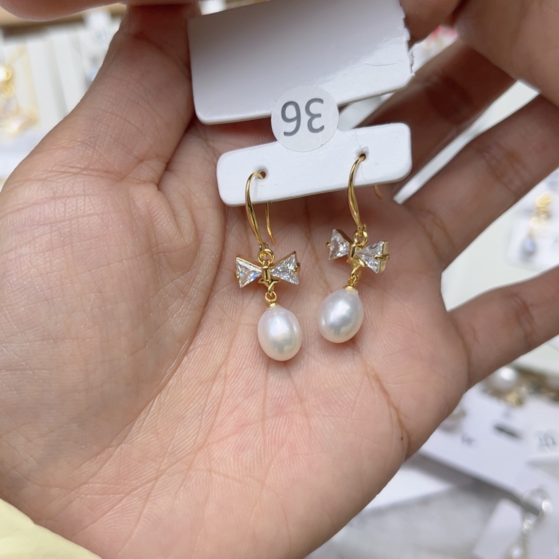 j***t淡水珍珠合金戒指