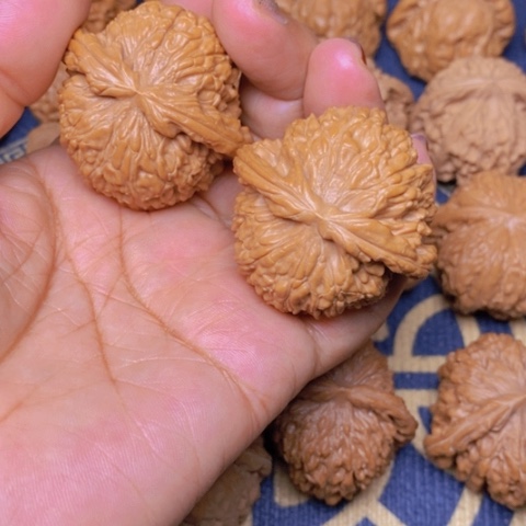 【闪购商品】文玩核桃吊坠白狮子44