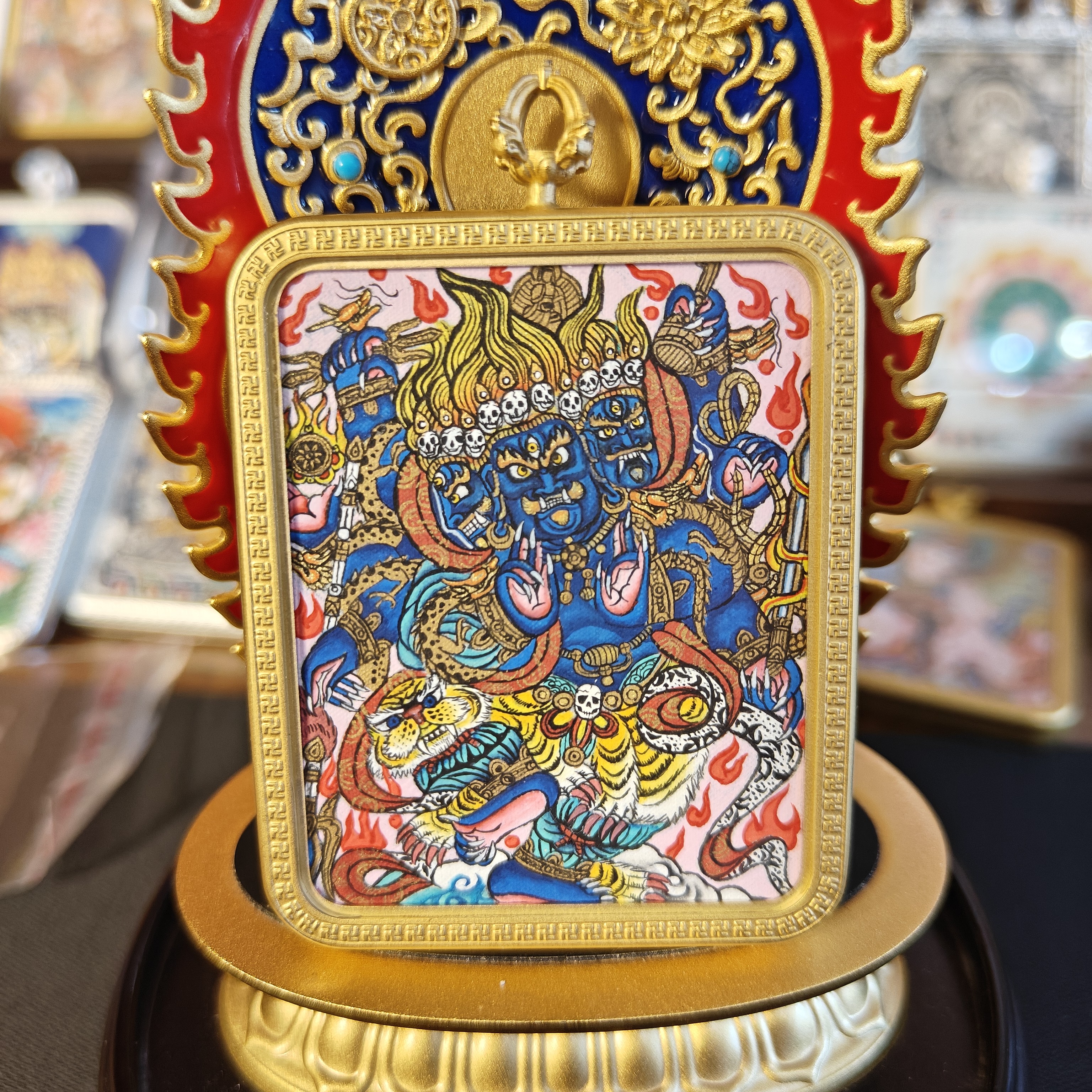 秽迹金刚，色彩鲜艳，细节完美，纯手绘矿物颜料绘制