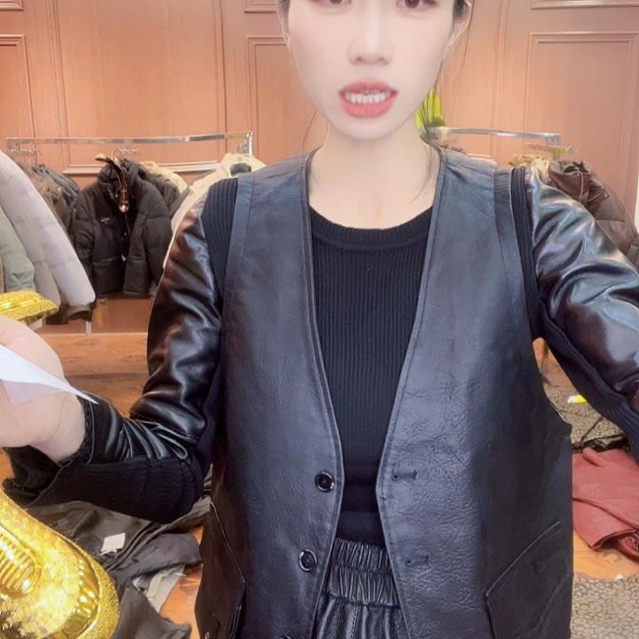 135……150斤皮马甲