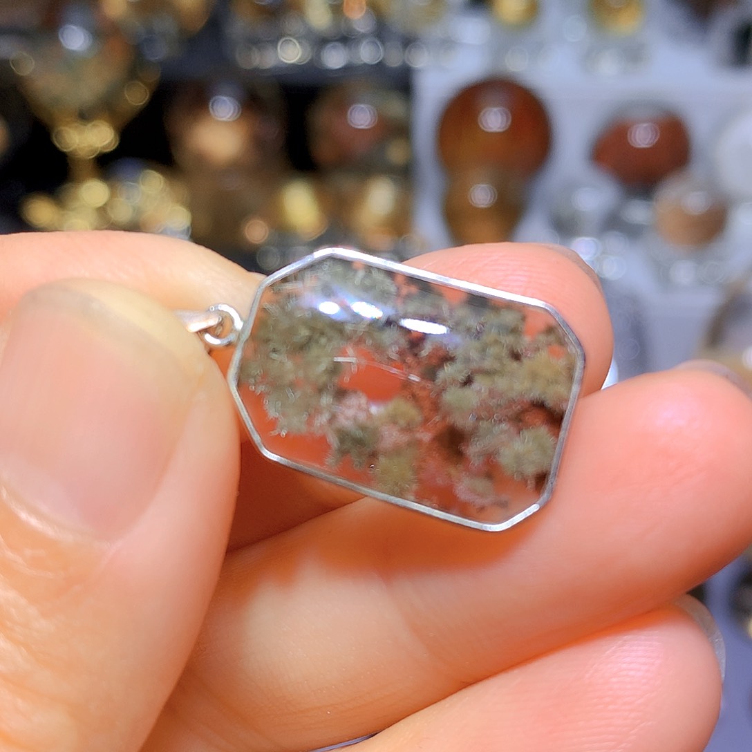 水晶吊坠银S925镶嵌天然水晶