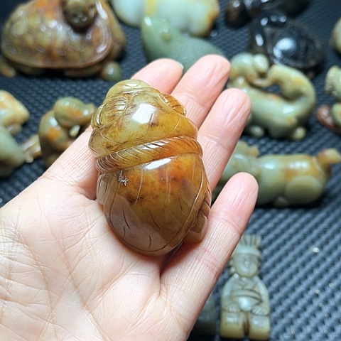 白玉菩提吊坠摆件