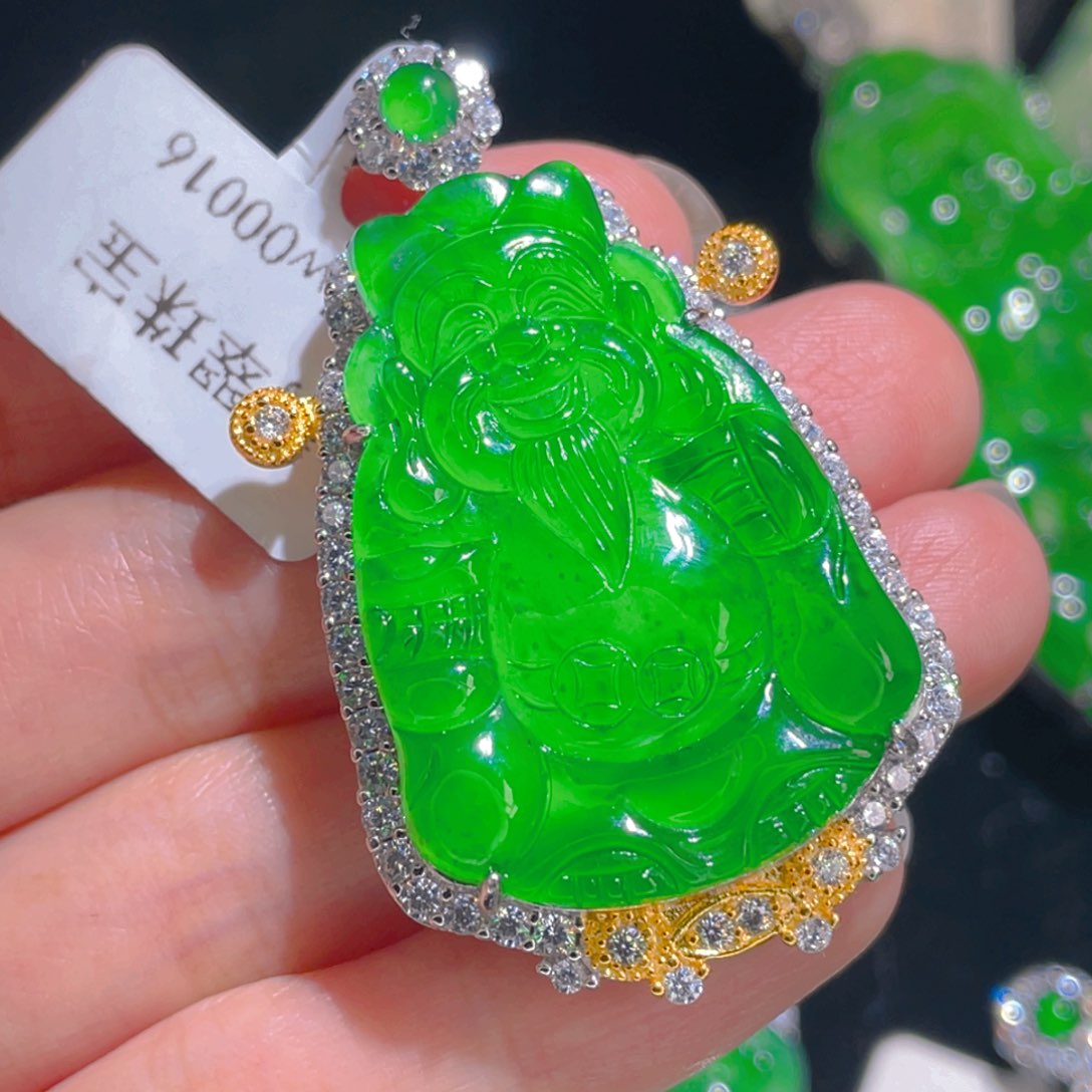 翡翠吊坠(不含链)银S925镶嵌?****?