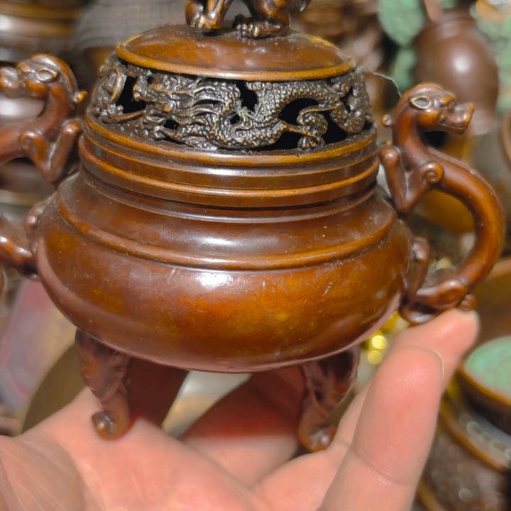 铜的。全清了。一件不留！不磨叽