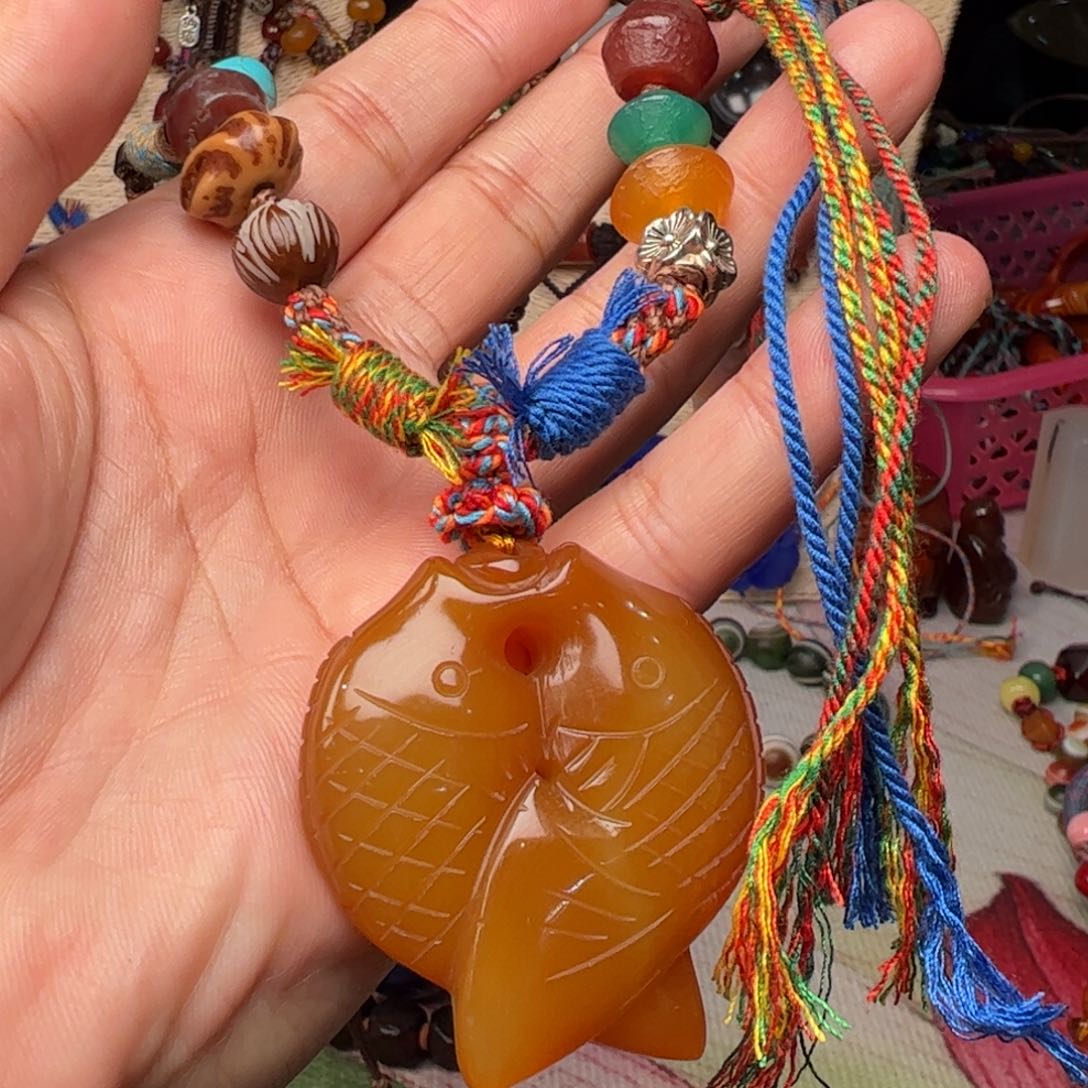 玛瑙/玉髓颈饰未镶嵌