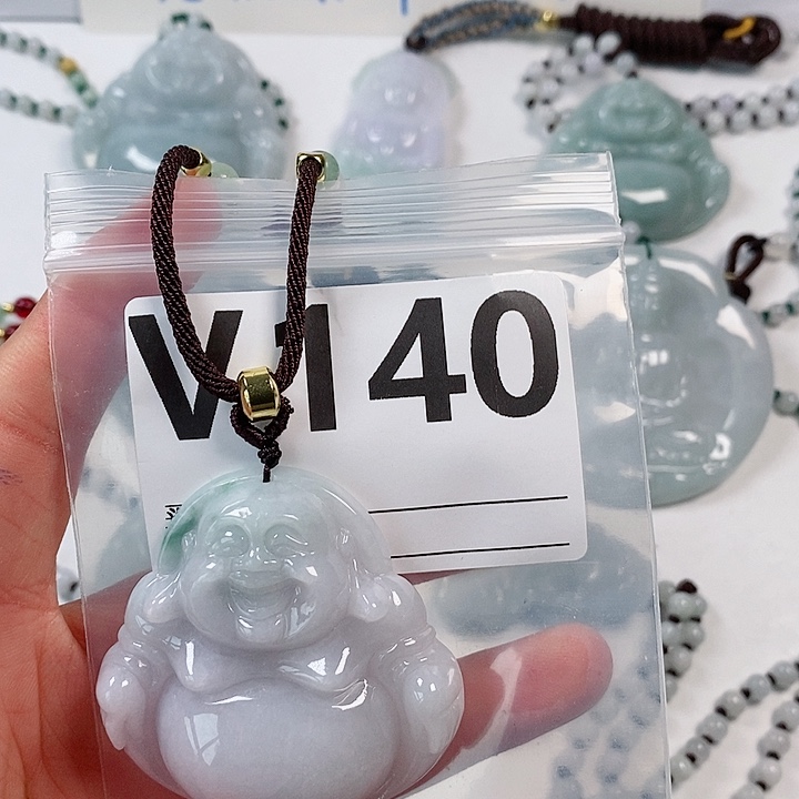 翡翠颈饰未镶嵌天然