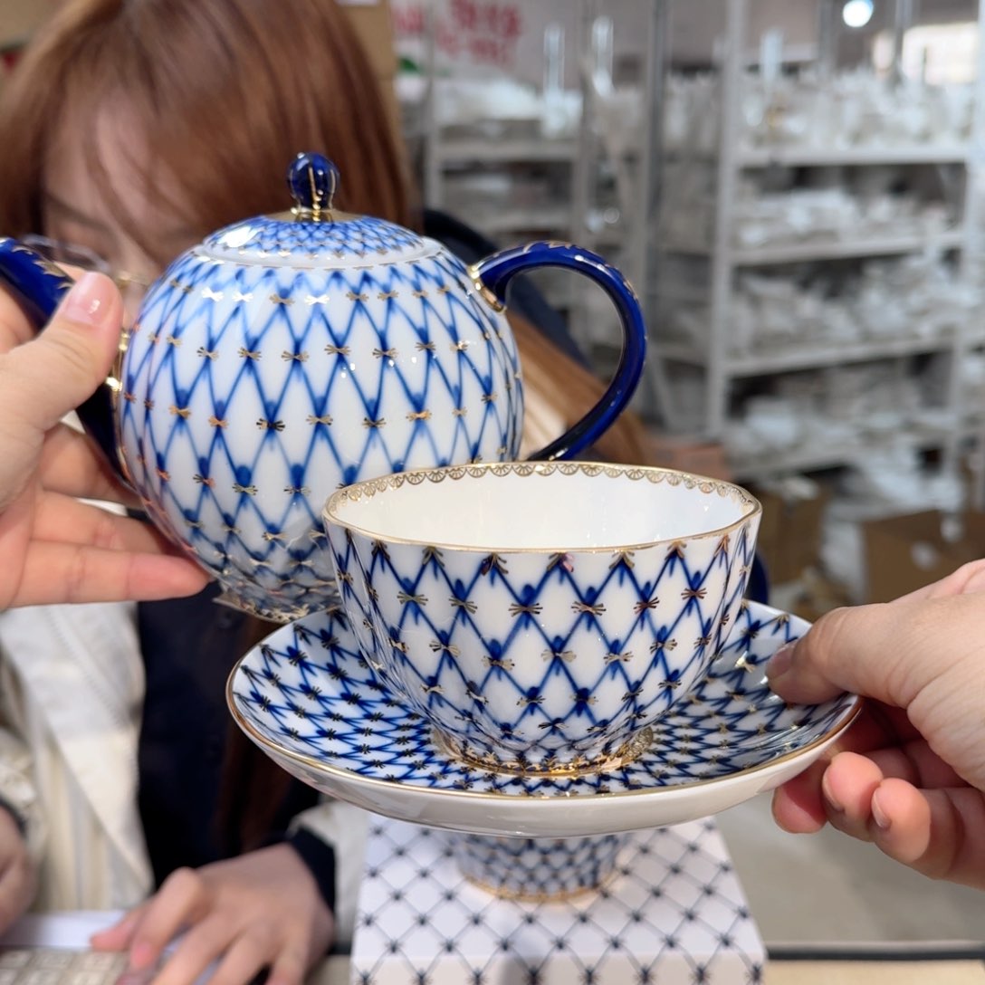 乐****p鹅黄1壶1杯碟