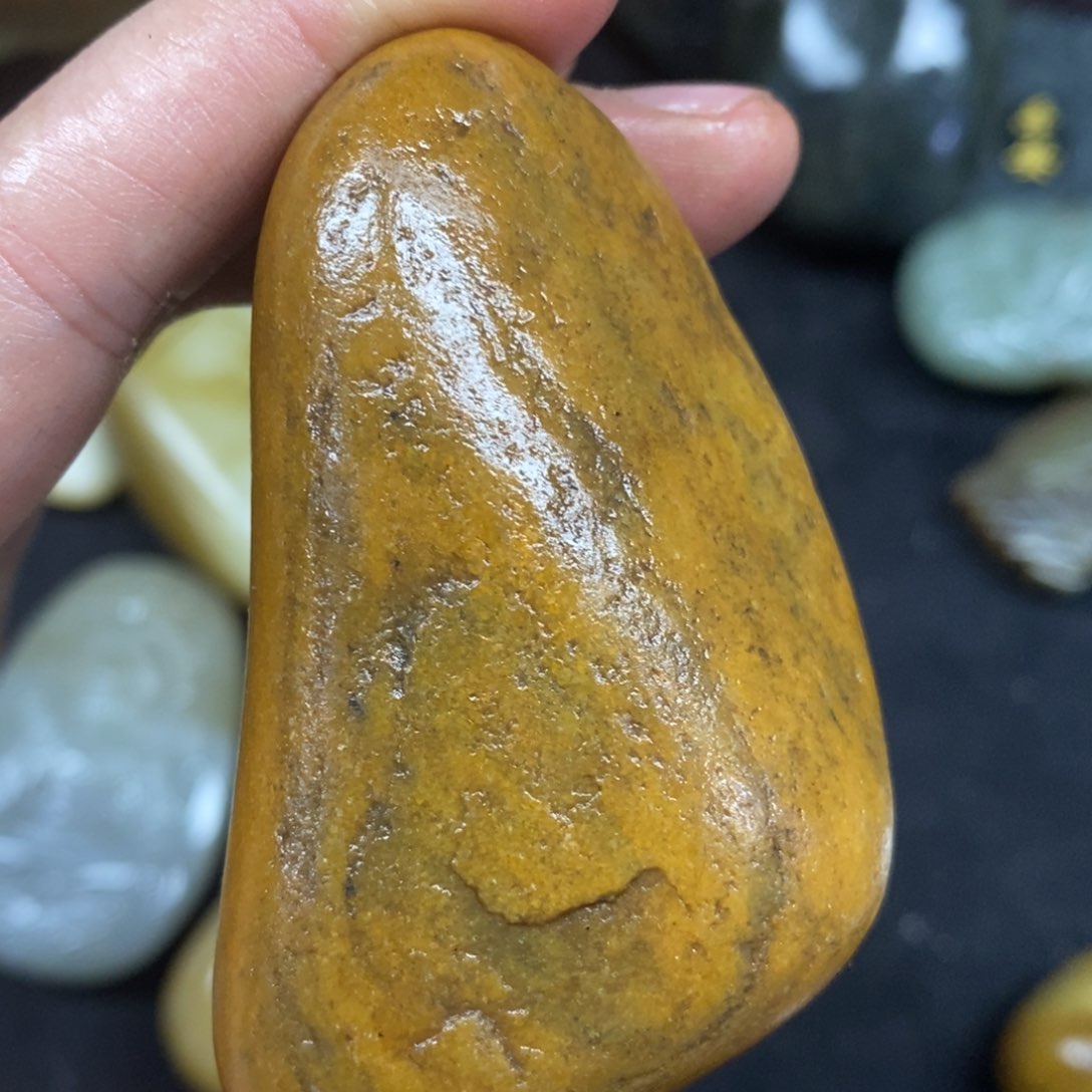 未镶嵌和田玉（糖玉）挂件