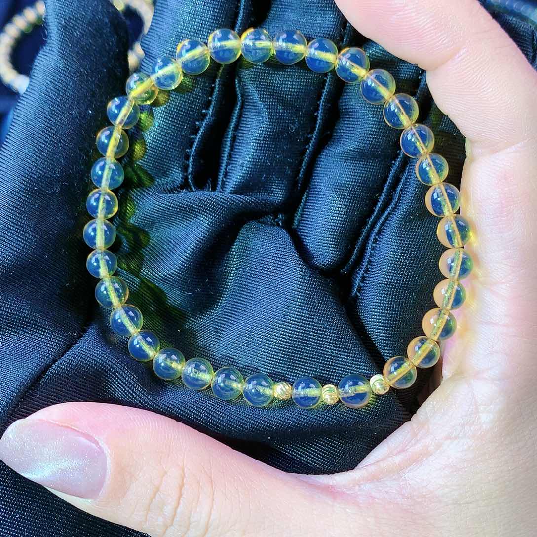 琥珀珠宝奇石18K金镶嵌