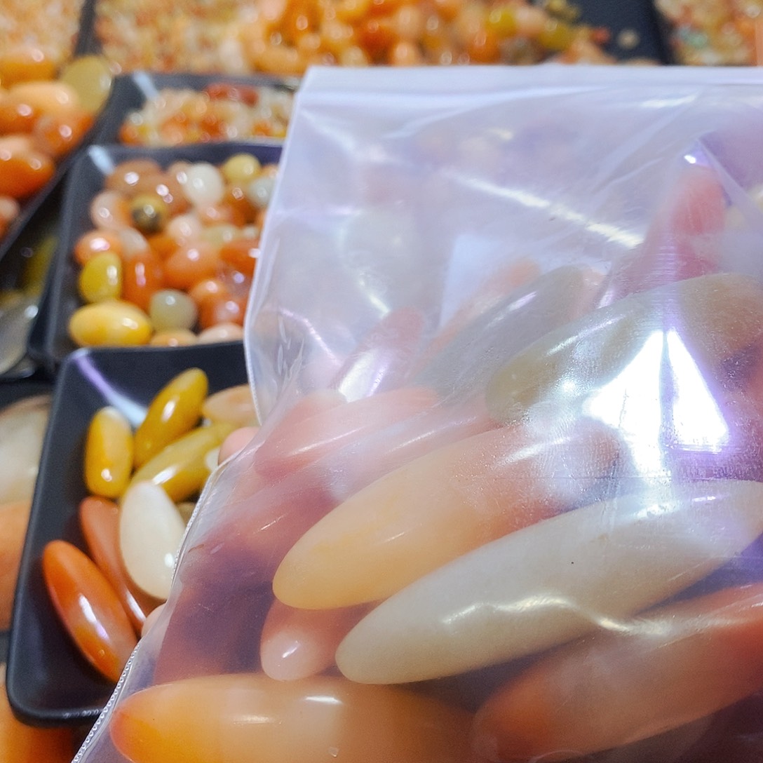 用***7新疆金丝玉吊坠项链