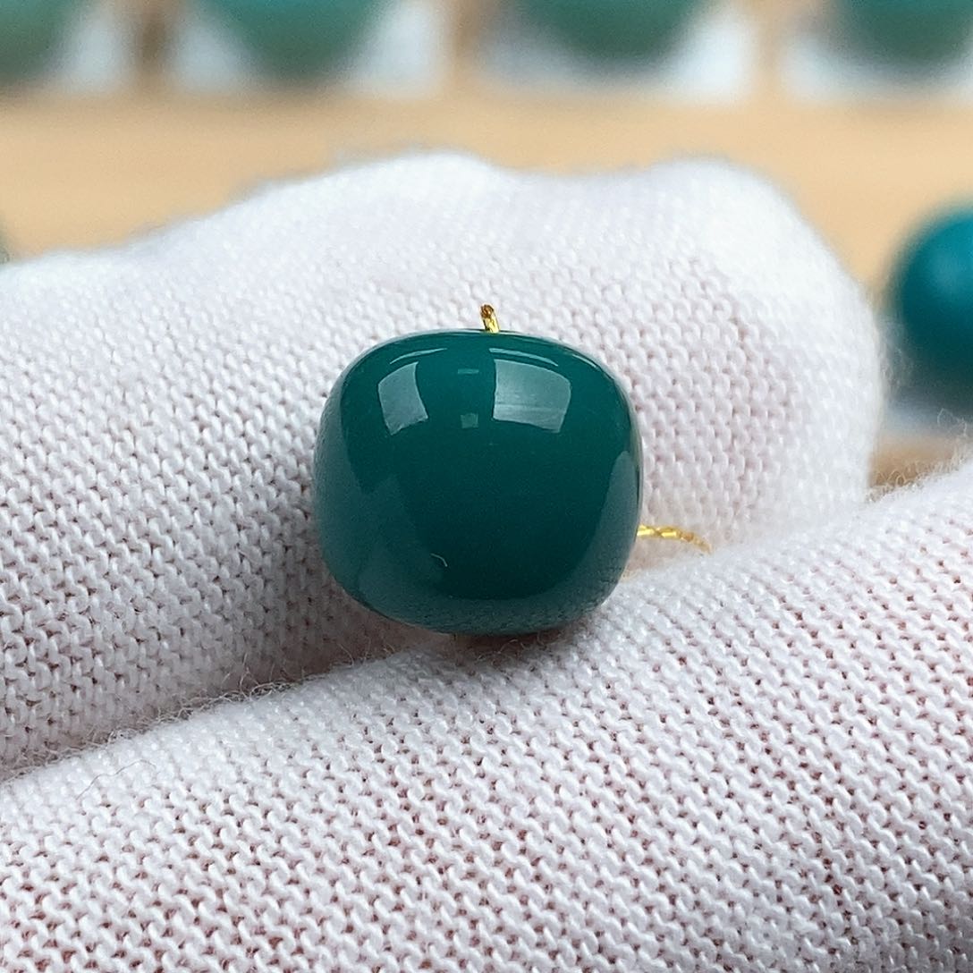 未镶嵌绿松石珠宝奇石老型10.5×9.5