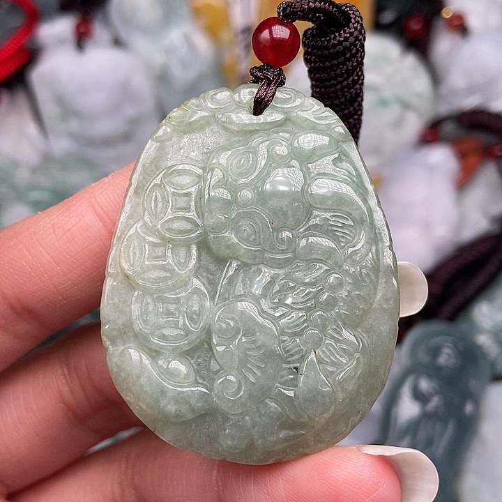 颈饰未镶嵌翡翠翡翠