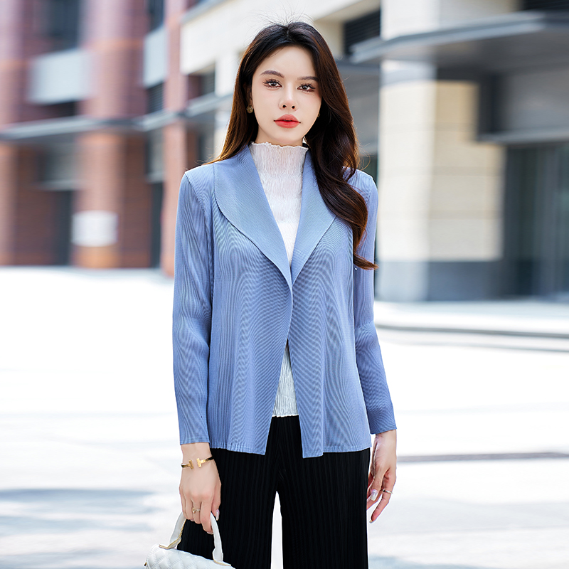 三宅时尚褶皱气质外套女装设计感小众秋季通勤百搭减龄小西装陈