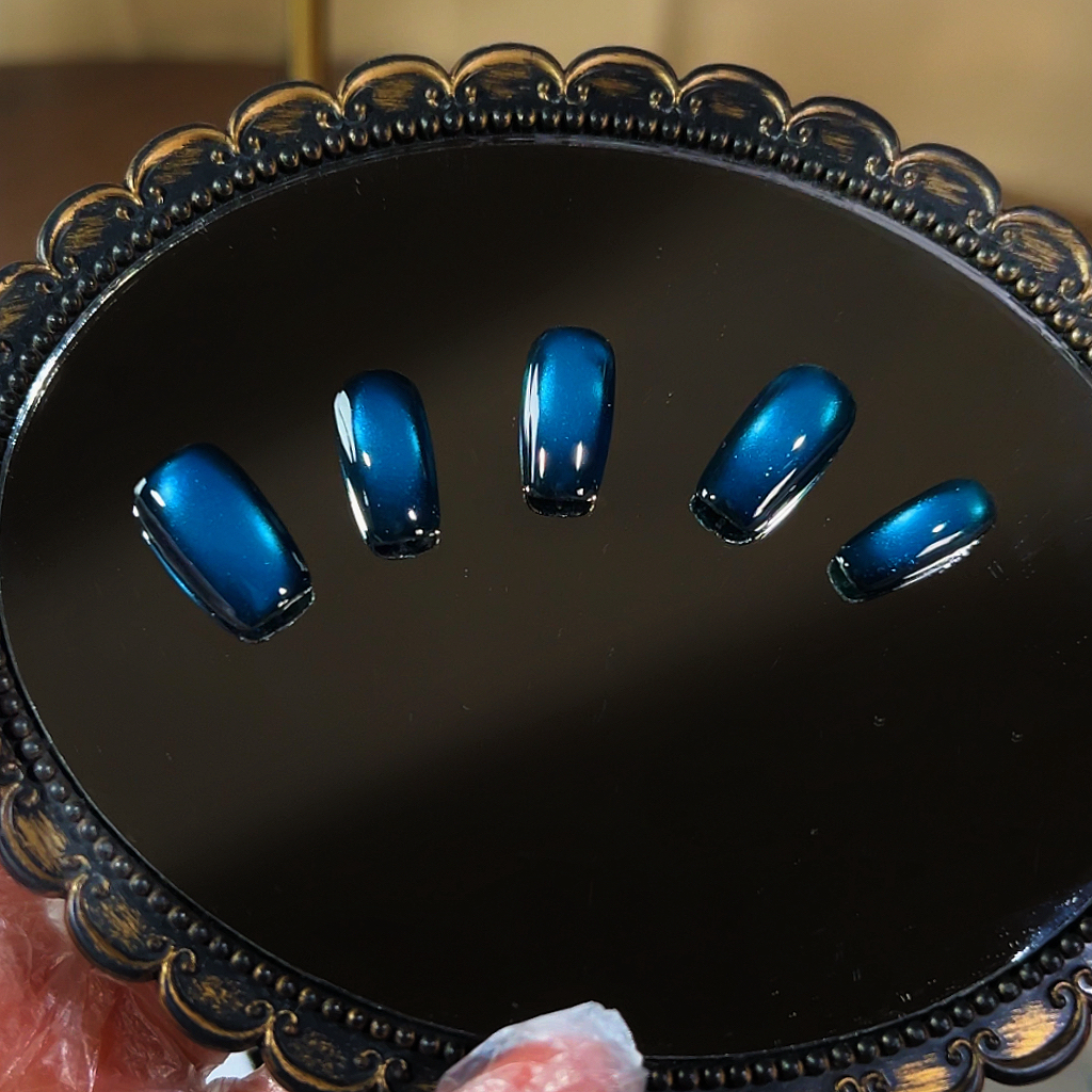 【梦蝶 显白】黑色蓝光猫眼高级显白百搭纯手甲片穿戴甲美甲甲片
