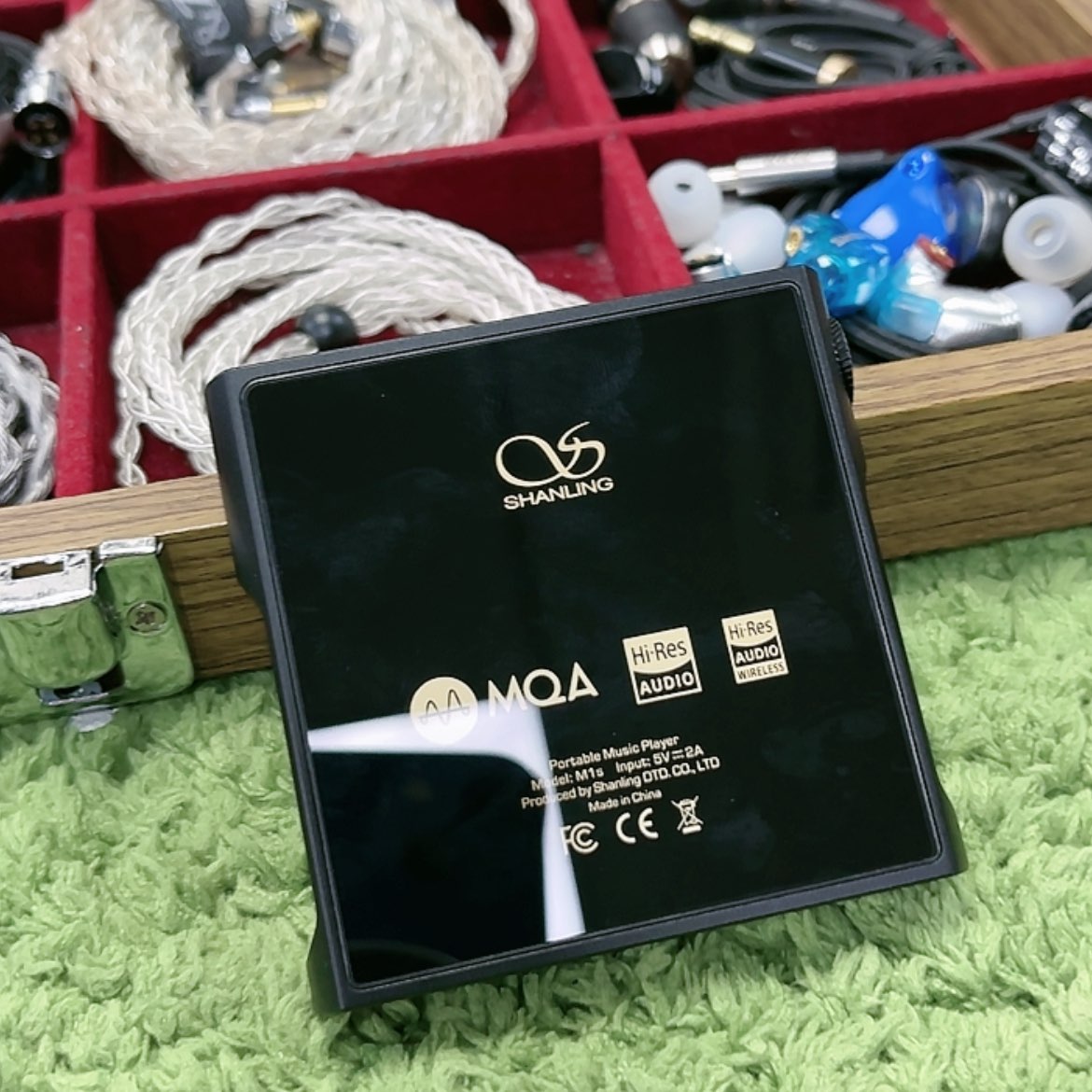 【闪购商品】95新m1s
