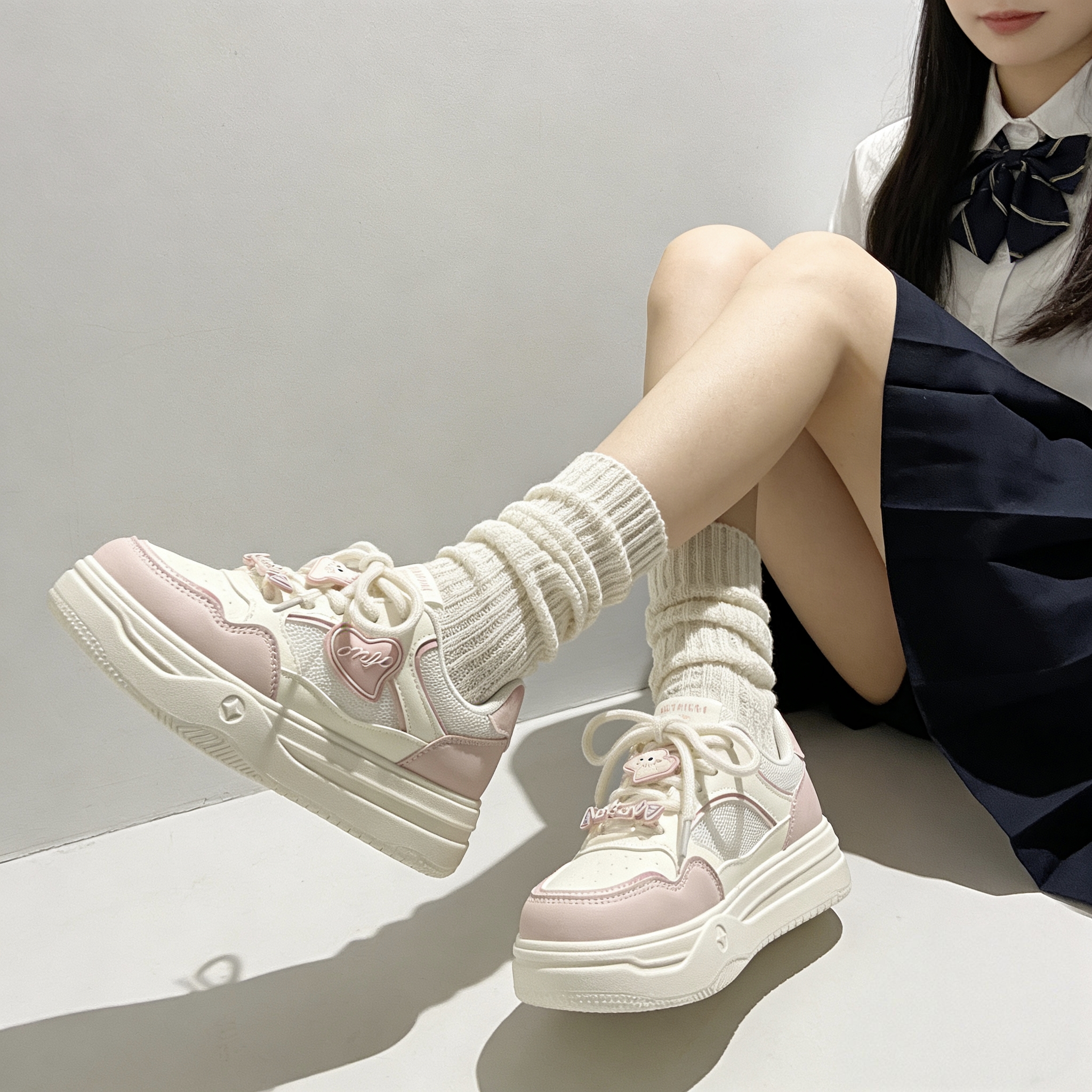 88-3822可爱星星印花厚底小白鞋女鞋新款百搭休闲透气网面板鞋