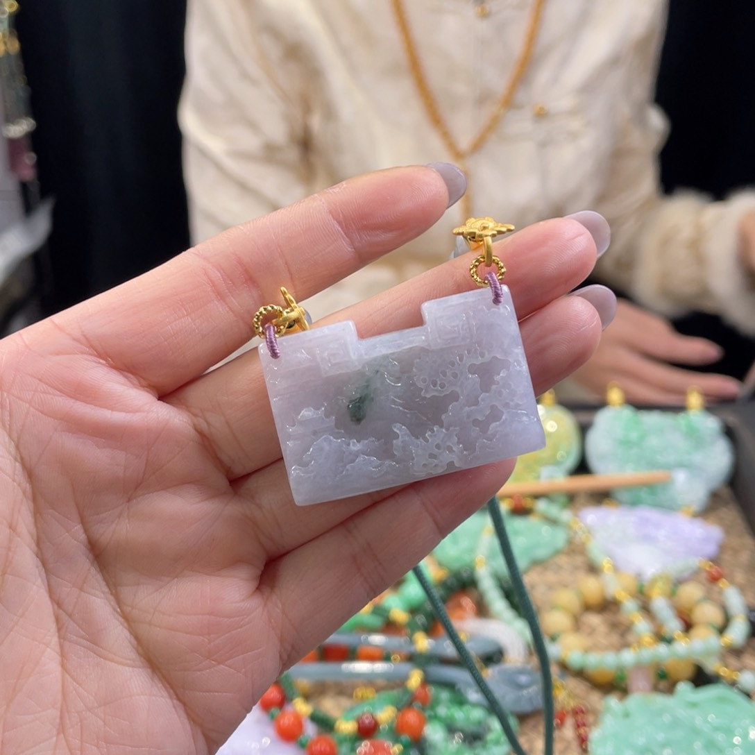 翡翠颈饰未镶嵌代编织