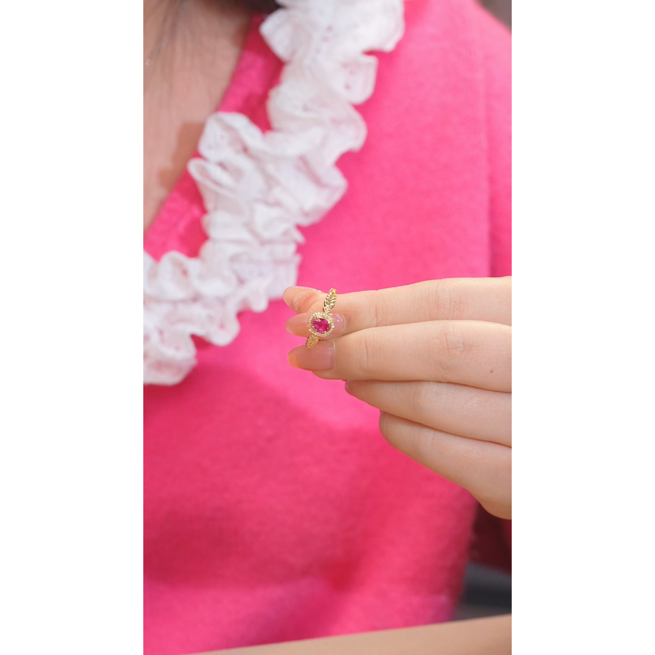 红宝石戒指18K金镶嵌（0.55ct）无烧@@U7342