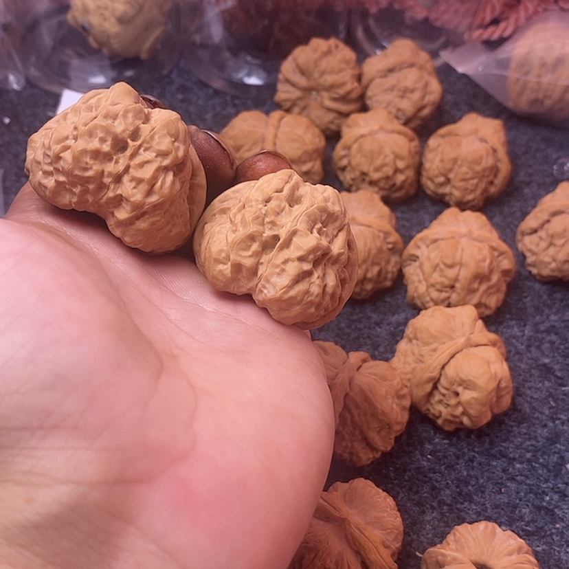 【闪购商品】文玩核桃吊坠43蛤蟆头