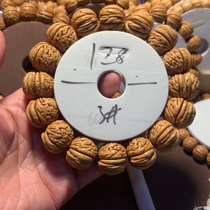 太***和手串桃核3#盘锦肌肉